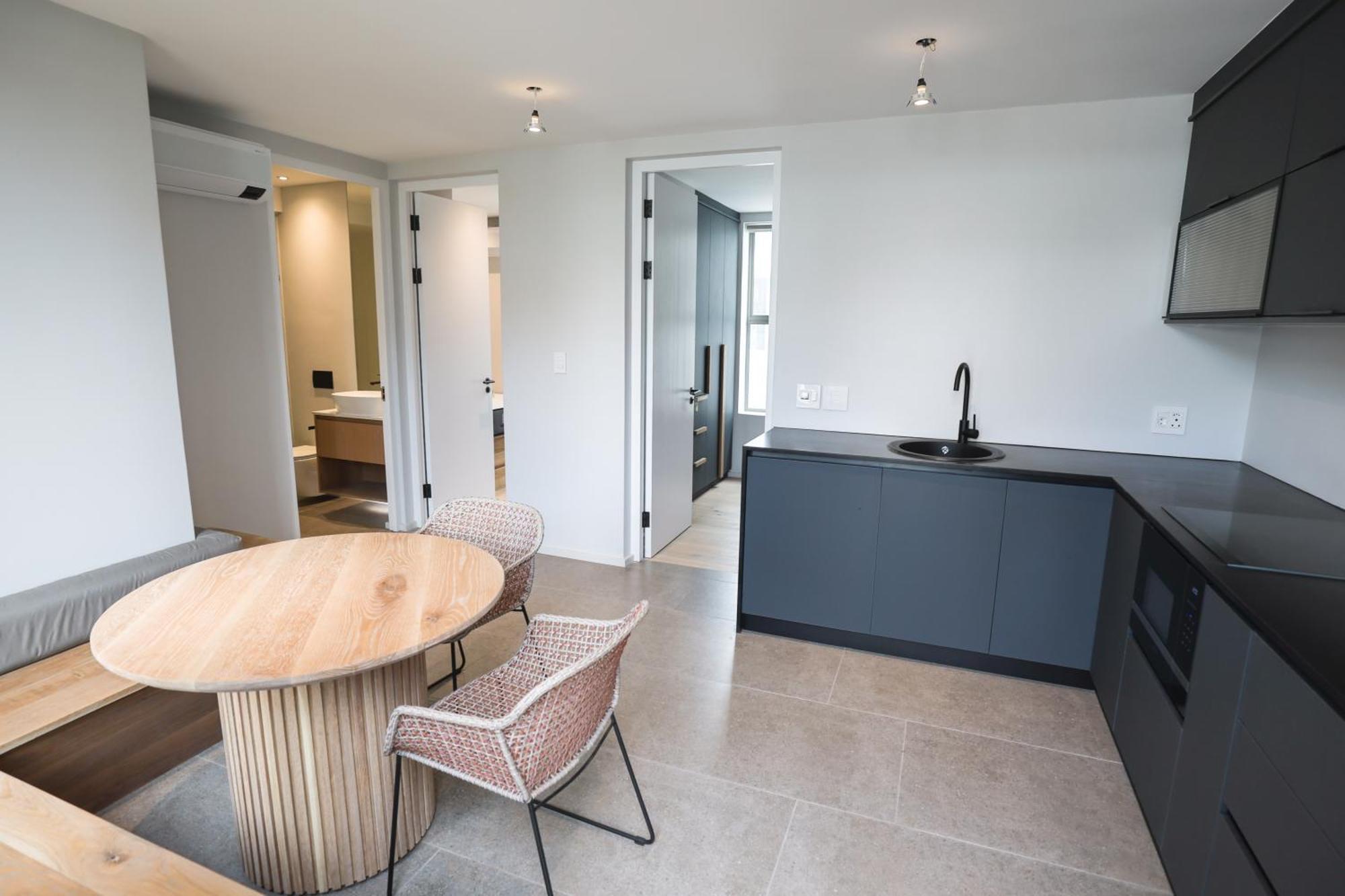 Ocean 9 - Sunset Beachfront Residency Cape Town Bagian luar foto