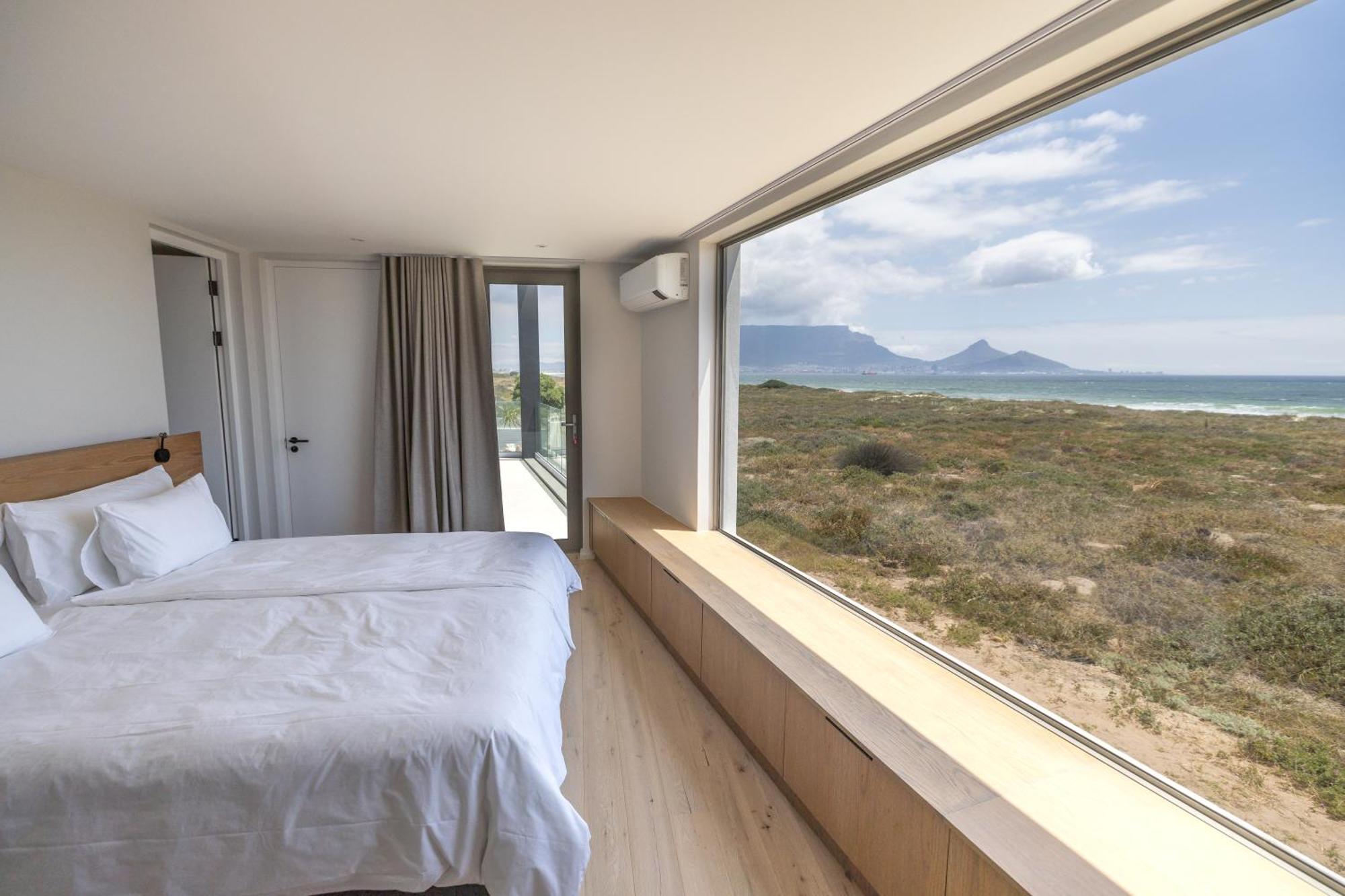 Ocean 9 - Sunset Beachfront Residency Cape Town Bagian luar foto