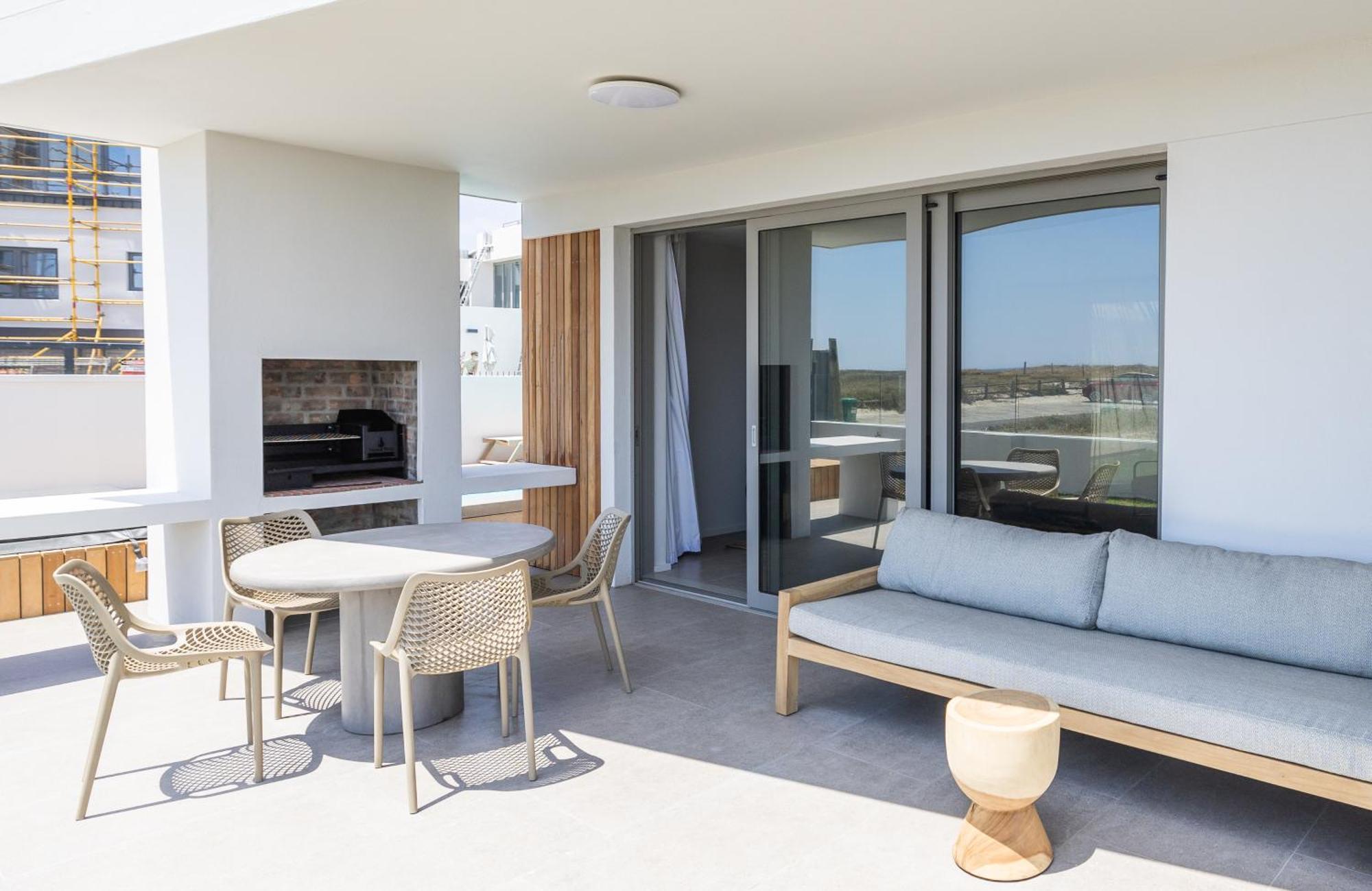 Ocean 9 - Sunset Beachfront Residency Cape Town Bagian luar foto